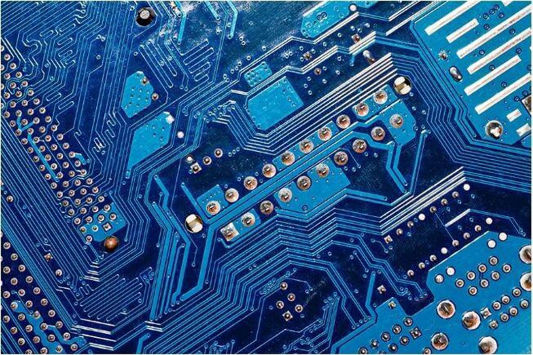 前10个月江苏出口机电产品2.04万亿元 同比增长9.3%