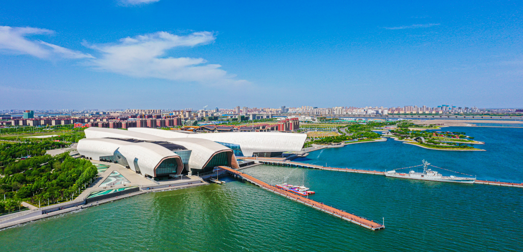 能源强国建设系列谈丨挺进深蓝的科技脊梁：探寻中国海洋油气高效开发的“核心密码”——专访中国海洋石油有限公司原副总裁、海洋油气高效开发全国重点实验室主任孙福街